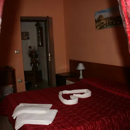 בית הארחה Folia רומא